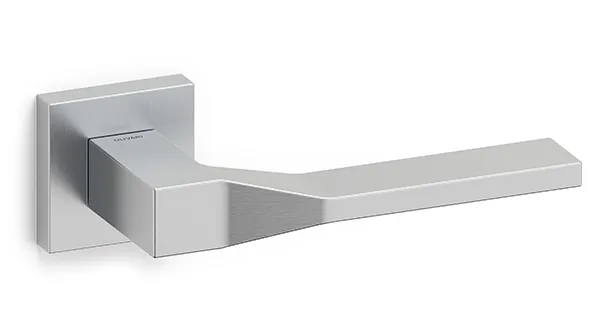olivari-adamant-maniglia-per-porte-interne-e-finestre-by-urquiola image 1
