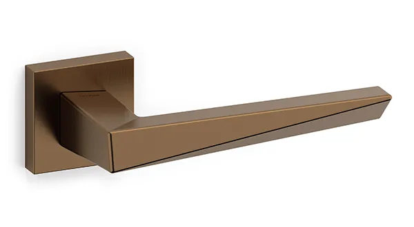 olivari-sky-maniglia-per-porta-design-cromata image 1